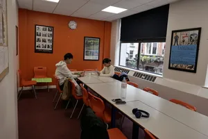 CESダブリンランチタイム中