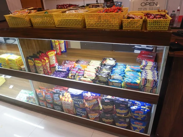 QQイングリッシュ・ITパーク学内寮の売店1