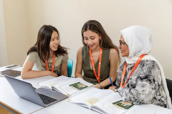 BSCロンドンのグループワーク