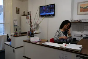 コンコルドインターナショナルの受付