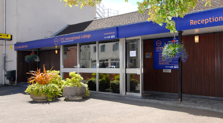 ETCインターナショナルカレッジのトップ画像