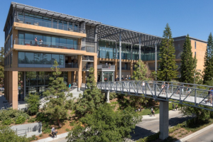 UCアーバインコンティニュイングエデュケーションの校舎