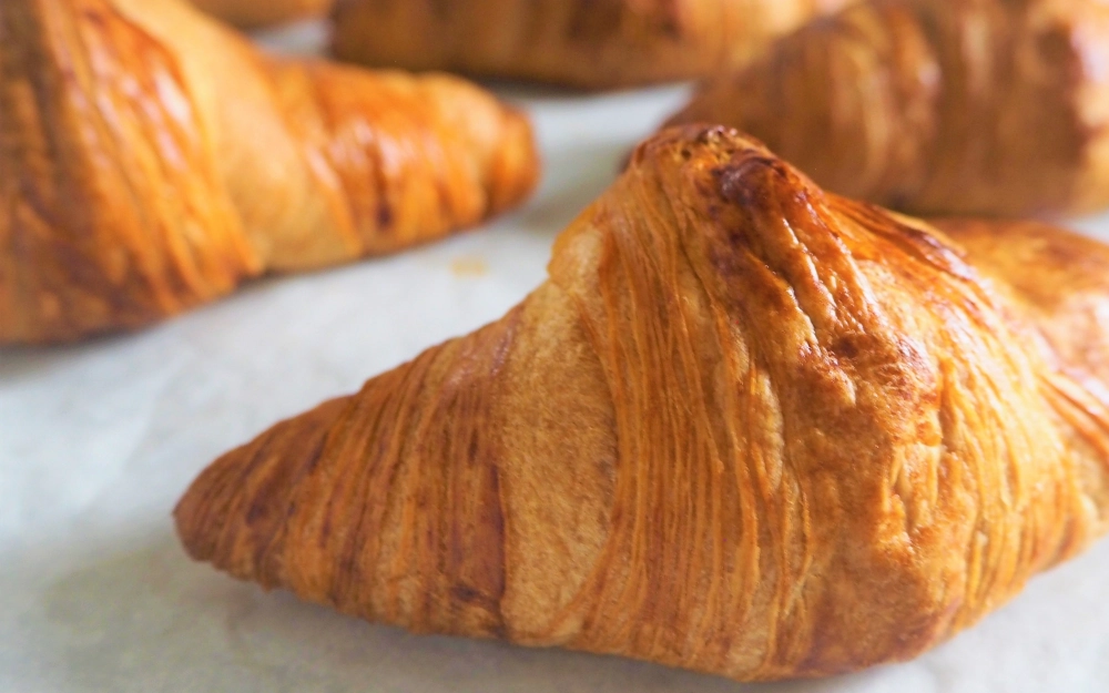 フランスの朝食代表クロワッサン